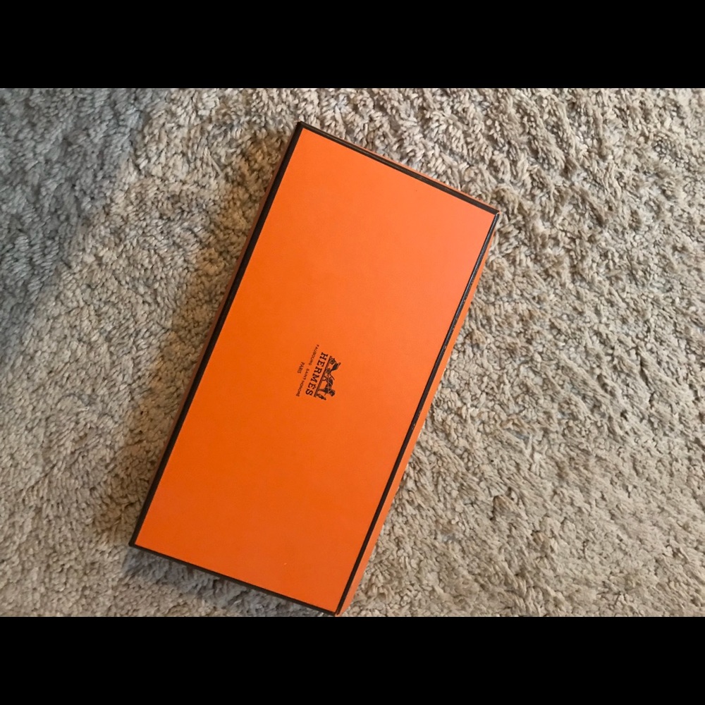 Hermes wallet box